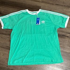 Adidas short sleeve shirt